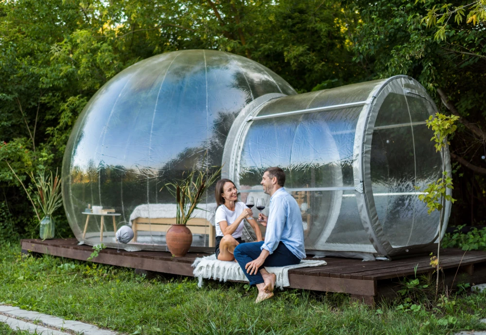 small bubble tent